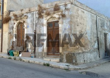 Edificio all\'aperto - Casa indipendente via regina margherita
 
34, Pachino - foto 6