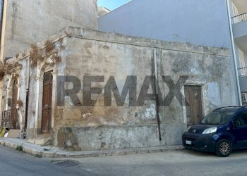 Edificio all\'aperto - Casa indipendente via regina margherita
 
34, Pachino - foto 7