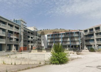 Edificio all\'aperto - Semi-detached house via Alfonso Palitti
 
4/A, L'Aquila - photo 1