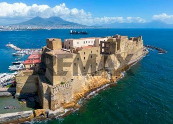 Vista dell\'acqua - Attività Commerciale Via Luculliana
2, Napoli - foto 8