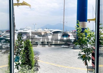 Edificio all\'aperto - Attività Commerciale Via Luculliana
2, Napoli - foto 15