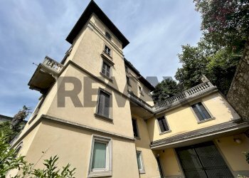 Edificio all\'aperto - Commercial Premises via Giorgio Oprandi
2, Lovere - photo 15