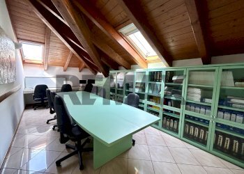 Ufficio - Commercial Premises via Giorgio Oprandi
2, Lovere - photo 16
