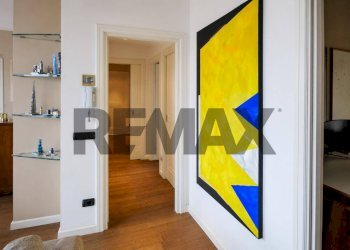 Hall / corridoio - Quadrilocale Via Giorgio E Guido Paglia
 
26, Bergamo - foto 19