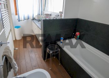 Bagno - Quadrilocale Via Giorgio E Guido Paglia
 
26, Bergamo - foto 24