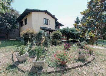Giardino - Independent house Via del nicola
 
86, Airasca - photo 1