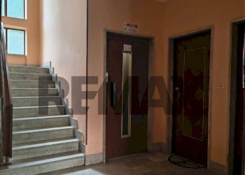 Ricezione / Lobby - Trilocale Via IV Novembre
 
9, Cambiano - foto 6
