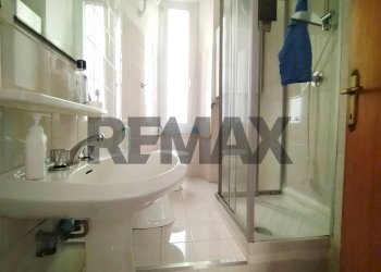 Bagno - Two-room apartment Corso Giuseppe Garibaldi
 
78, Ancona - photo 16