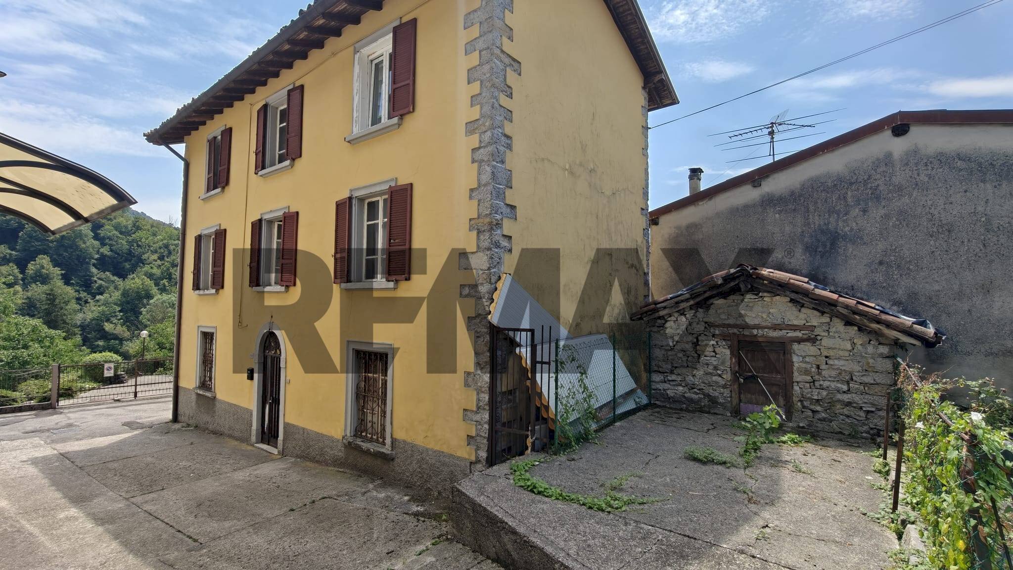 Casa all\'aperto - Casa indipendente via Partigiani
60, Capizzone - foto 2