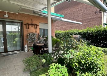 esterno - Villa a Schiera via Pietro Micca
 
15, Carrù - foto 11