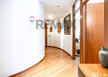 Hall / corridoio - Apartment Via Colonnetta
5, Milano - photo 12