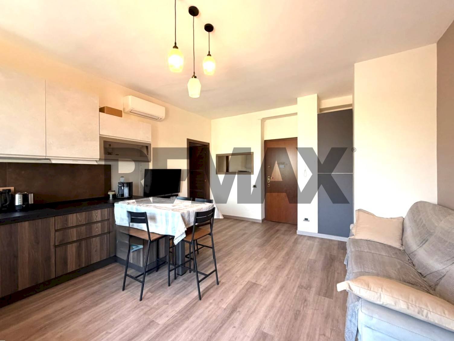 Sala da pranzo - Three-room apartment Via Rho
14, Milano - photo 2