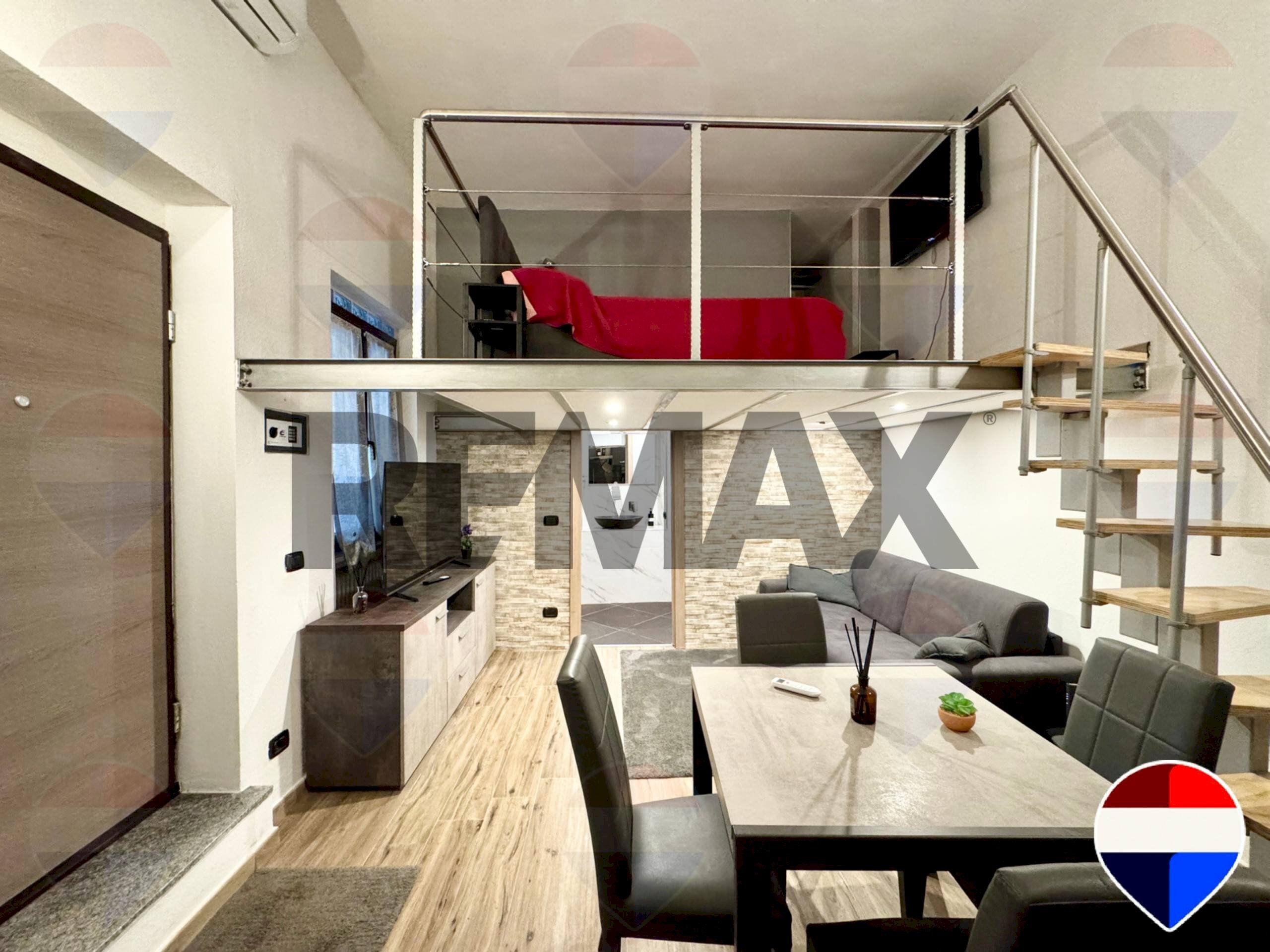 Sala da pranzo - Loft Via Melchiorre Delfico
26/A, Milano - foto 2