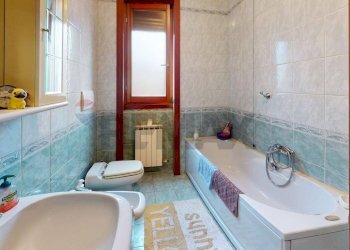 Bagno padronale - Trilocale via Quarto Cagnino
 
12, Milano - foto 19