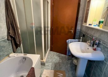 Bagno padronale - Trilocale via Quarto Cagnino
 
12, Milano - foto 20