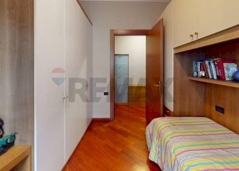 Camera / camera da letto - Trilocale via Quarto Cagnino
 
12, Milano - foto 24