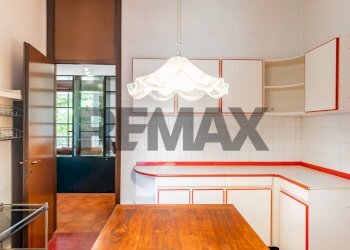 Cucina - Four-room apartment via Martiri Cefalonia
53, San Donato Milanese - photo 26