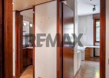 Hall / corridoio - Four-room apartment via Martiri Cefalonia
53, San Donato Milanese - photo 35