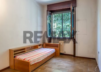 Camera / camera da letto - Four-room apartment via Martiri Cefalonia
53, San Donato Milanese - photo 43