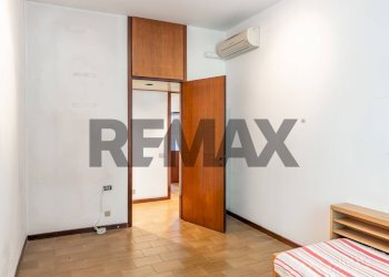 Camera / camera da letto - Four-room apartment via Martiri Cefalonia
53, San Donato Milanese - photo 44