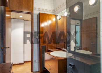 Bagno - Four-room apartment via Martiri Cefalonia
53, San Donato Milanese - photo 48