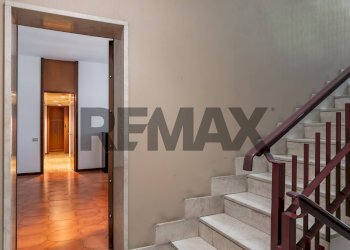 Scale - Four-room apartment via Martiri Cefalonia
53, San Donato Milanese - photo 71