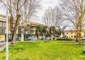 Edificio all\'aperto - Villa Bifamiliare Via Fanti
 
snc, Castano Primo - foto 1