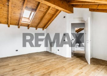 Stanza vuota - Villa Bifamiliare Via Fanti
 
snc, Castano Primo - foto 11