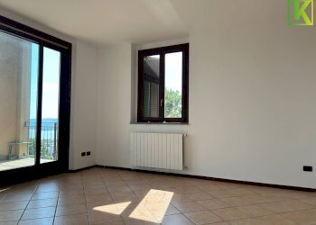 Foto 5 - Three-room apartment Via Verdi
27, Comerio - photo 5