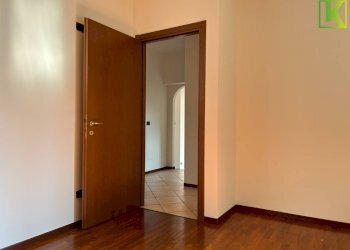 Foto 22 - Three-room apartment Via Verdi
27, Comerio - photo 22