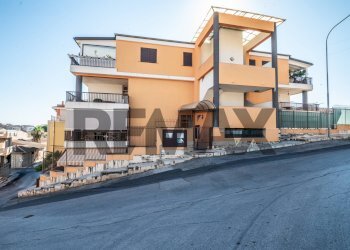 Edificio all\'aperto - Appartamento via Placido Rizzotto
 
39, Vittoria - foto 29