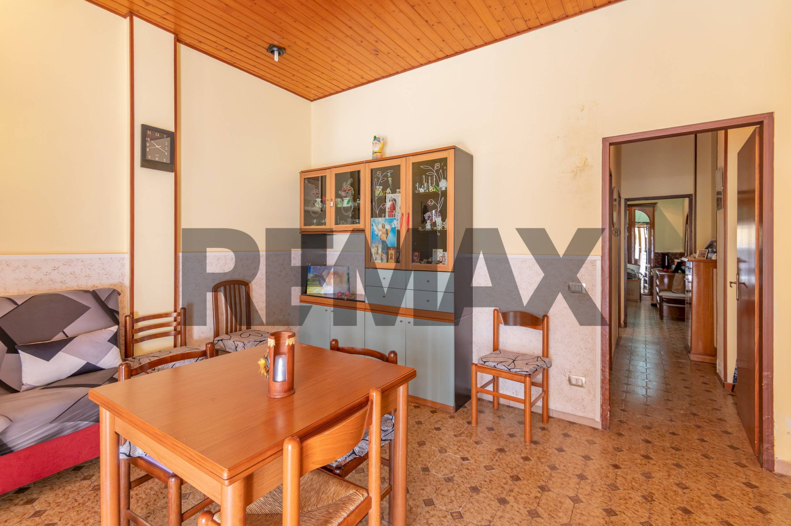 Sala da pranzo - Four-room apartment via Guido De Ruggero
 
140, Vittoria - photo 1