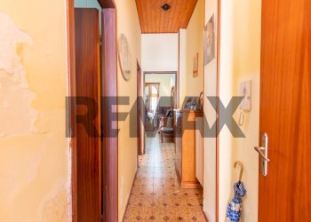 Hall / corridoio - Four-room apartment via Guido De Ruggero
 
140, Vittoria - photo 5
