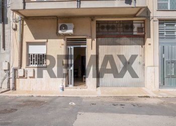 Edificio all\'aperto - Four-room apartment via Guido De Ruggero
 
140, Vittoria - photo 12
