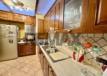 Cucina - Villa TRAVERSA III CESARE PAVESE
 
64, Mugnano di Napoli - photo 60