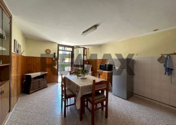 Sala da pranzo - Trilocale via Alfonso La Marmora
 
7, Aprilia - foto 30