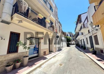 Edificio all\'aperto - Villa Bifamiliare Via G.B. Cataldi
 
105, Terrasini - foto 5