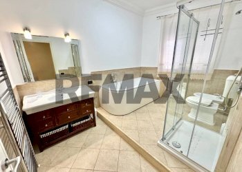 Bagno - Villa Bifamiliare Via G.B. Cataldi
 
105, Terrasini - foto 32