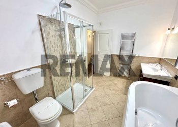 Bagno - Villa Bifamiliare Via G.B. Cataldi
 
105, Terrasini - foto 33