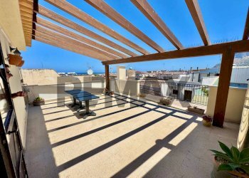 Terrazza - Villa Bifamiliare Via G.B. Cataldi
 
105, Terrasini - foto 36