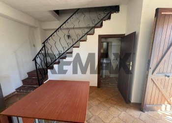 Scale - Two-room apartment VIA TRABUCCO
 
123/O, Palermo - photo 12