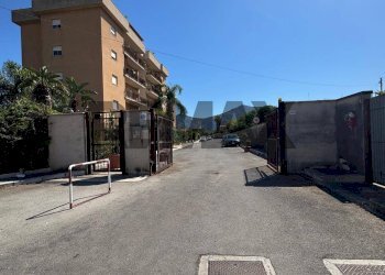 Edificio all\'aperto - Two-room apartment VIA TRABUCCO
 
123/O, Palermo - photo 31