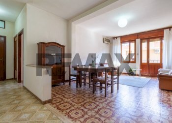 Sala da pranzo - Apartment Via Botticelli
 
51, Quartu Sant'Elena - photo 1
