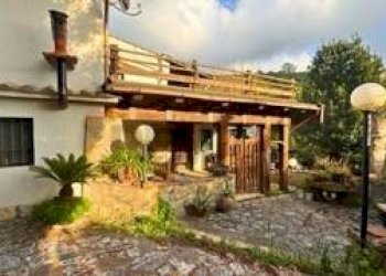 Casa all\'aperto - Villa via felice tazzini
 
7, Civitavecchia - foto 1