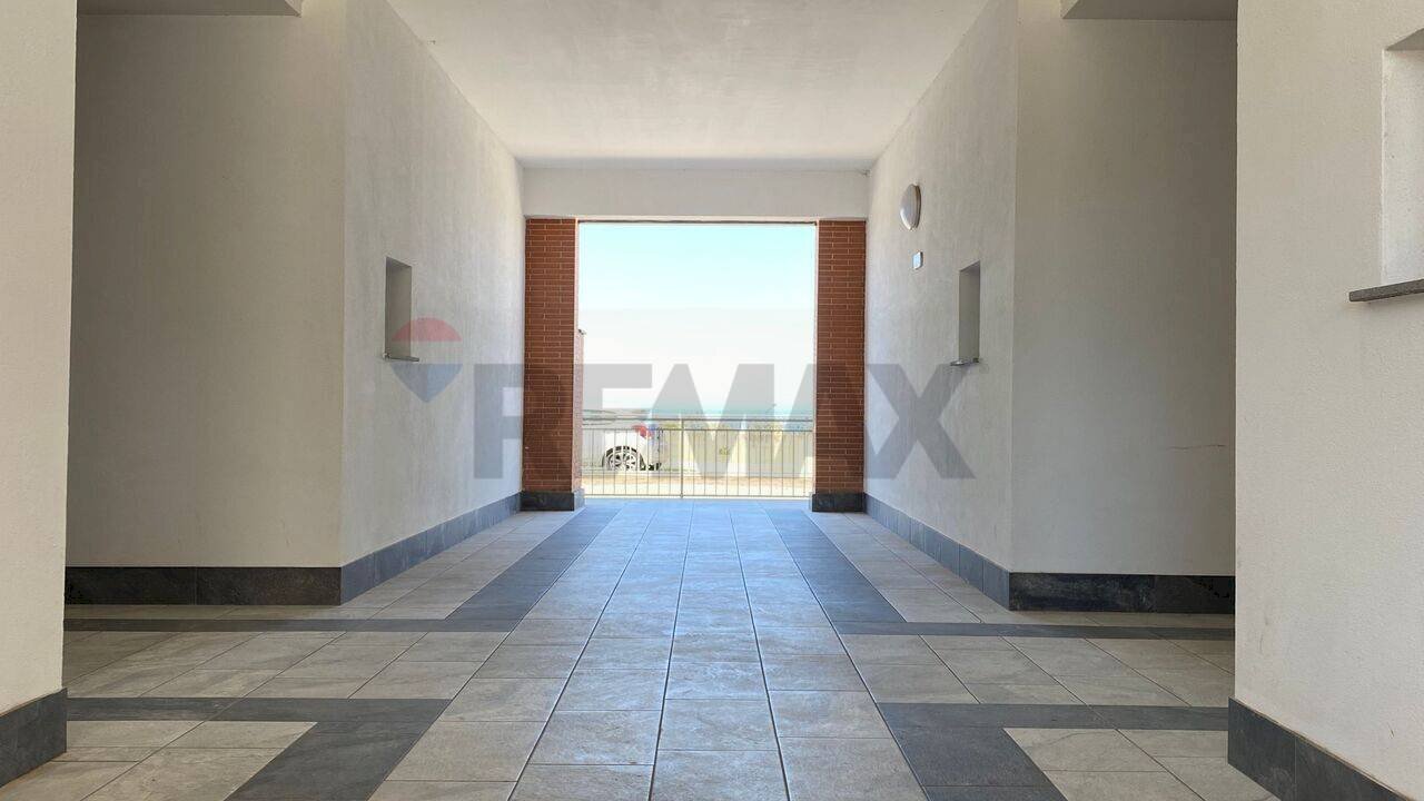 Hall / corridoio - Trilocale via gian battista falda
4, Civitavecchia - foto 2
