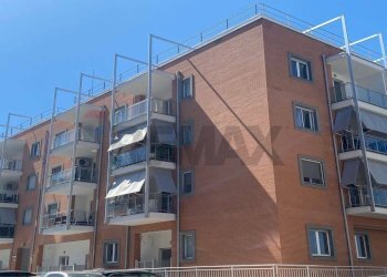 Edificio all\'aperto - Trilocale via gian battista falda
4, Civitavecchia - foto 1
