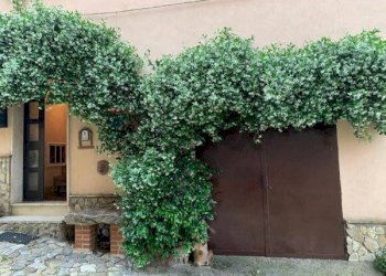 Giardino - Trilocale VIA MONTECAVALLO
57, Monte Romano - foto 1