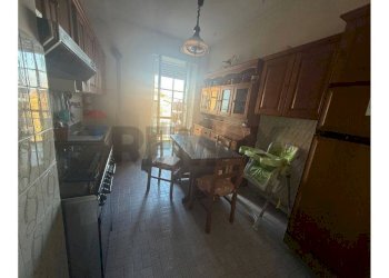 Sala da pranzo - Quadrilocale Via Braccianese Claudia
31, Tolfa - foto 3