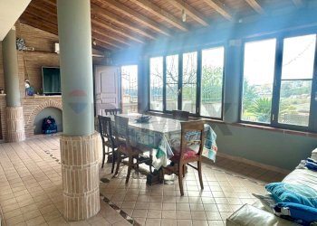 Sala da pranzo - Casa semi indipendente Via Castelsecco
59, Santa Marinella - foto 5