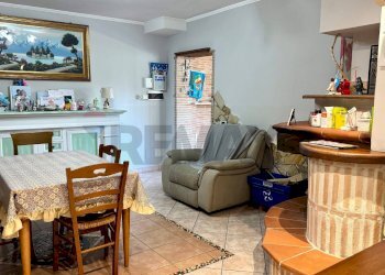 Sala da pranzo - Casa semi indipendente Via Castelsecco
59, Santa Marinella - foto 11